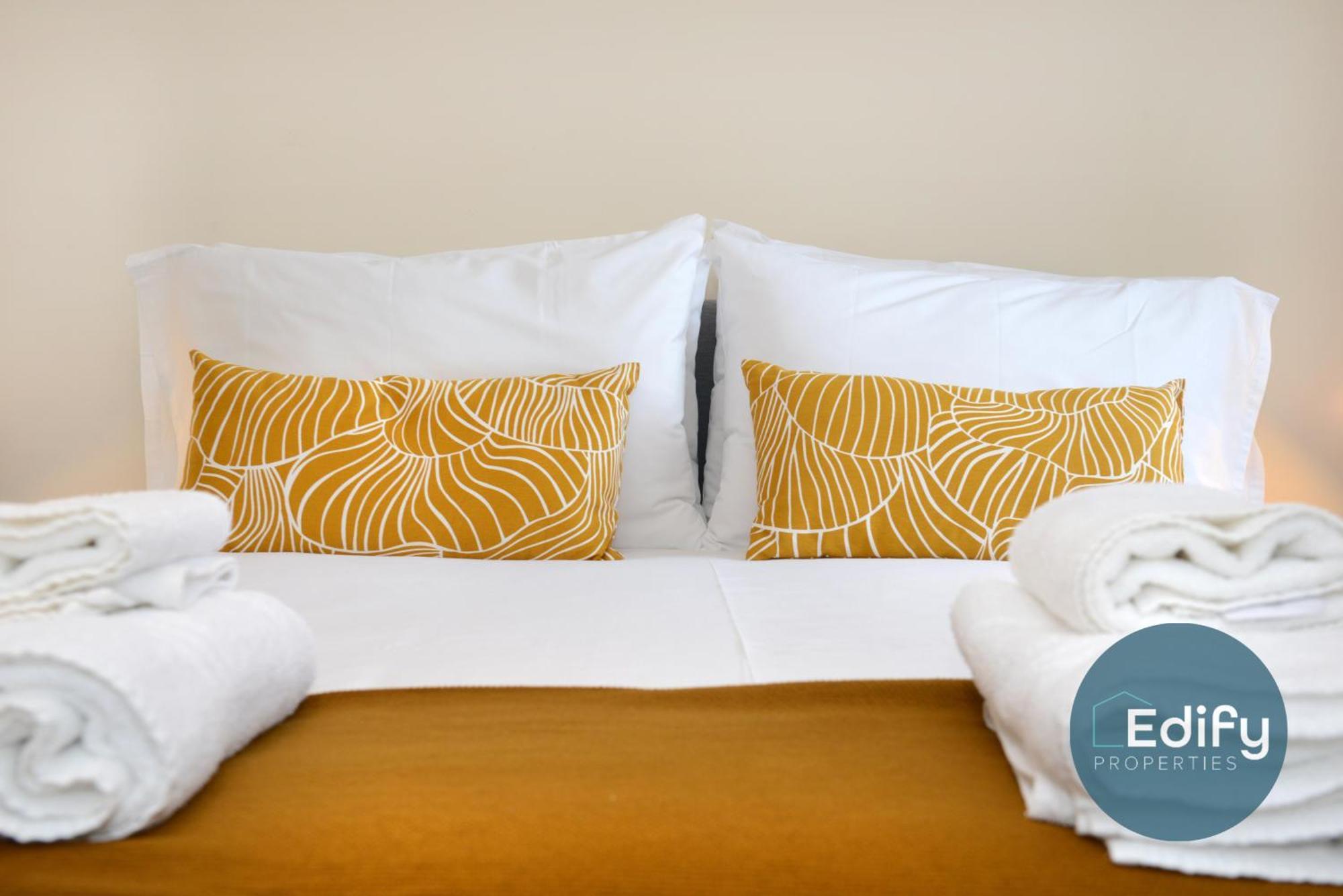 City Centre Townhouse, Sleeps 8, Free Parking Southampton Exterior photo